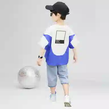 儿童款 十月妈咪 圆领卡通松紧短袖休闲运动套装