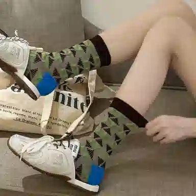 BEAR UNION Retro Colorblock Floral Socks