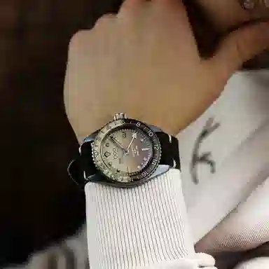 OUT OF ORDER 300OOO OOO.001-25.IC