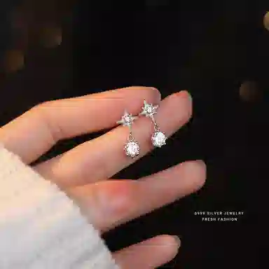 s999