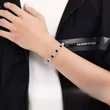 S999