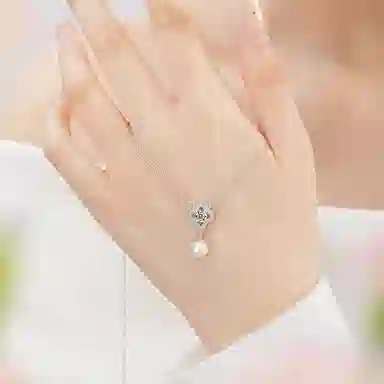 S925