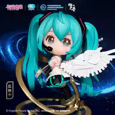 16 Q 14cm MIKU