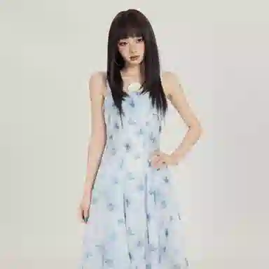 合身适中方蝴蝶印花水墨风设计感通勤休闲温柔高街辣妹晕染海边度假小众领夏季无袖仙气腰简约优雅法式慵懒时尚吊带连衣裙 女款