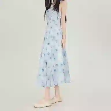 合身适中方蝴蝶印花水墨风设计感通勤休闲温柔高街辣妹晕染海边度假小众领夏季无袖仙气腰简约优雅法式慵懒时尚吊带连衣裙 女款