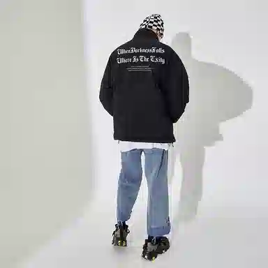 木村三社 哥特字母印花宽松棉服 男女同款 黑色