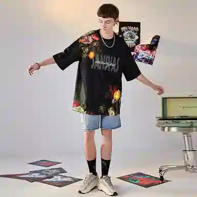 Kimura Sansha Vintage Floral II T-Shirt