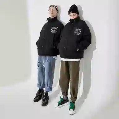 木村三社 哥特字母印花宽松棉服 男女同款 黑色