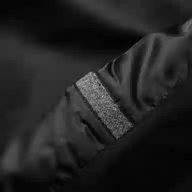 G.M BONNEY cleanfitbomber