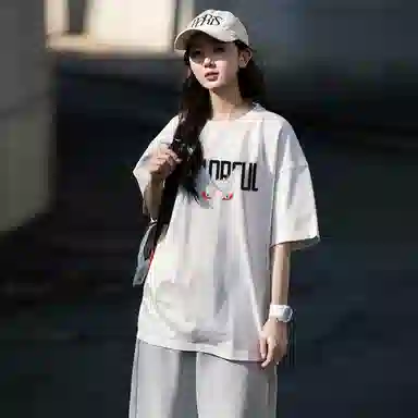 Colorful Creations tT