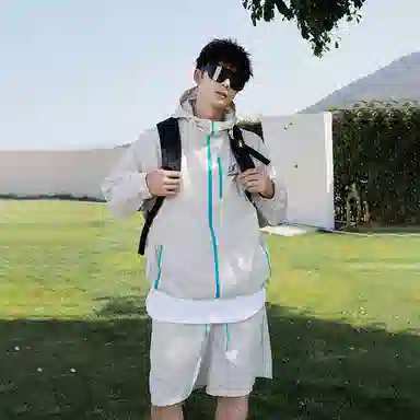 Colorful Creations UPF100+