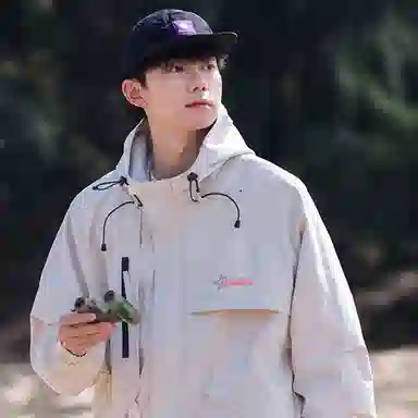 Colorful Creations Logo