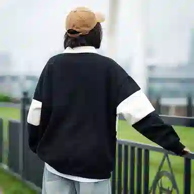 Colorful Creations logoPOLO