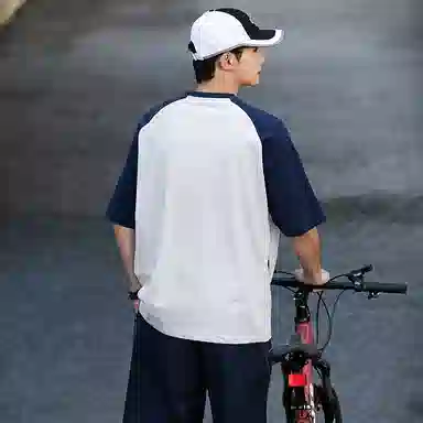 Colorful Creations logoT