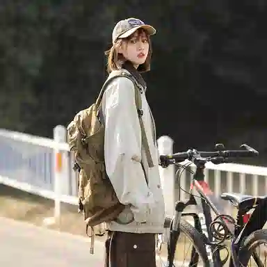 Colorful Creations Logo