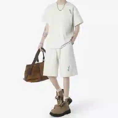 Colorful Creations LogoT