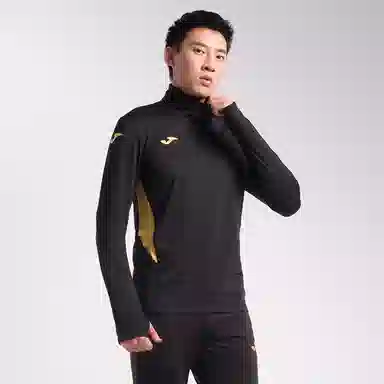 JOMA T