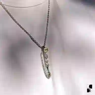 GOD SUNS Feather Pendant