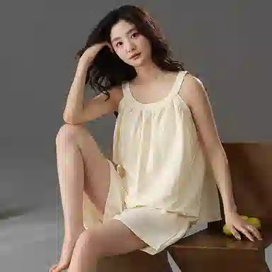 棉购 舒适透气带胸垫无袖甜美背心三分裤睡衣套装 女款