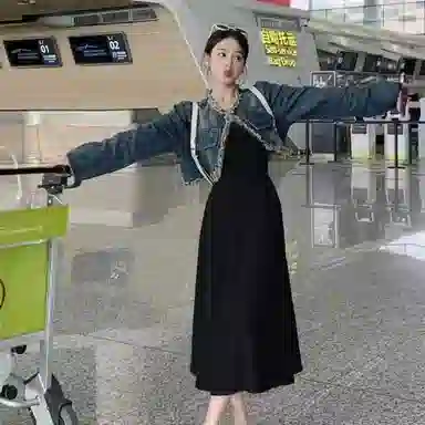 棉购 做旧毛边流苏长袖牛仔外套设计感宽松短款连衣裙裙装套装 女款