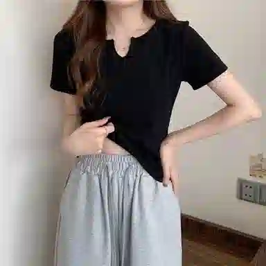 V T
