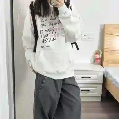 棉购 美式字母印花慵懒风设计感宽松加绒加厚连帽衫卫衣 女款