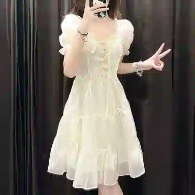 棉购 法式甜美茶歇蓬蓬裙出游海边高级感泡泡袖显瘦短袖连衣裙 女款 杏色