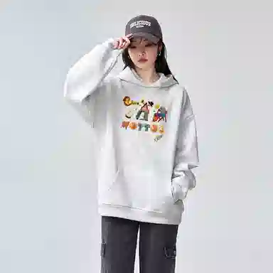 棉购 人物宽松适中连帽长袖卫衣 女款