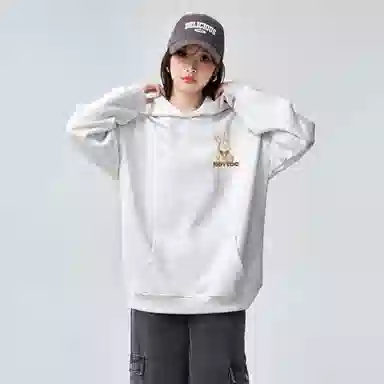 棉购 连帽设计感兔子印花宽松重磅简约时尚长袖卫衣 女款