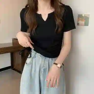 V T