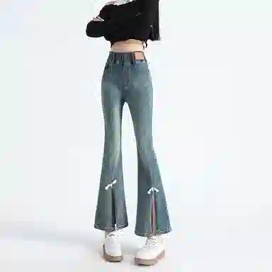 棉购 新中式盘扣装饰水洗高腰开叉微喇牛仔裤 女款 浅蓝色