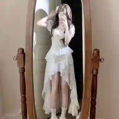 棉购 法式温柔高级感气质设计感公主裙度假风拍照出片短袖连衣裙 女款