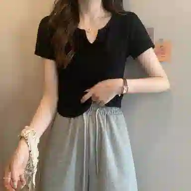 V T