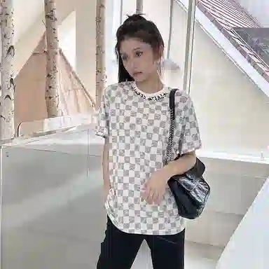 Valeria Obbaco VO LogoT