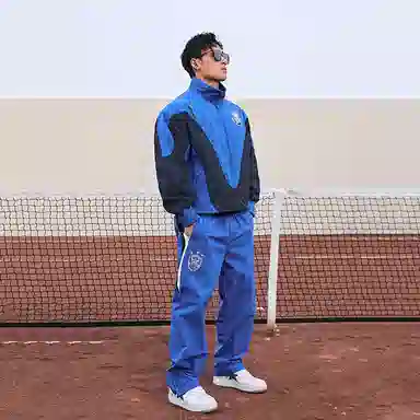 BLUESFLY