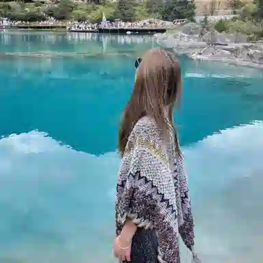 梦特娇 旅游外搭复古民族风流苏针织保暖 披肩 女款