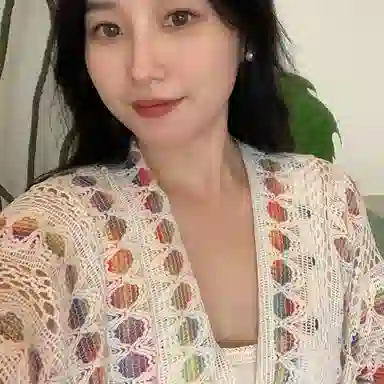 梦特娇 春夏薄款半镂空民族风装饰 西藏云南青海防寒 披肩 女款