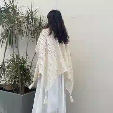 梦特娇 民族风流苏半镂空外搭披风 云南西藏新疆旅游防寒 仿羊绒 披肩 女款