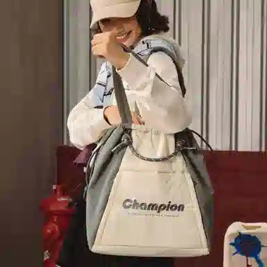 Champion Urban Outdoor Tote