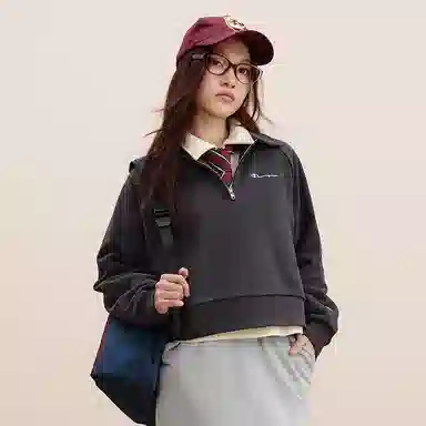Champion FW24 WOMEN'S CASUAL Logo