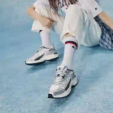 Champion Retro Sports