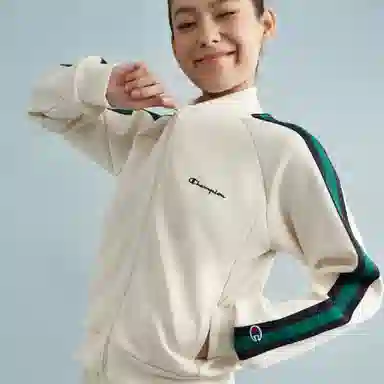 Champion SS25 WOMEN'S CASUAL Logo