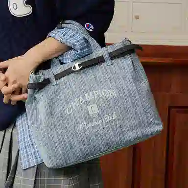 Champion Kelly Tote Bay M SS26