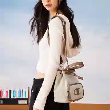 Champion C Logo Bucket Bag 2.0