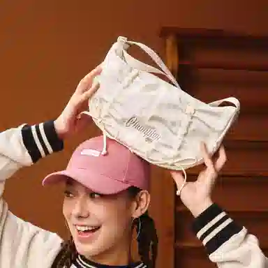 Champion Tiny Rope Shoulder Bag SS25