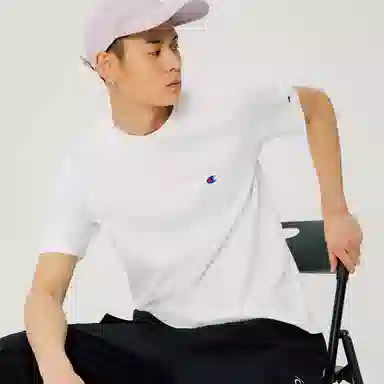Champion T