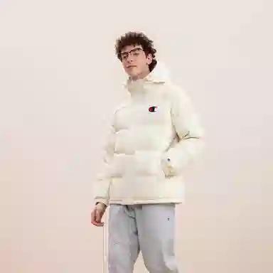 Champion FW22 C-Logo