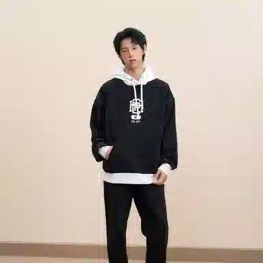 Champion FW24 field of play C-Logo