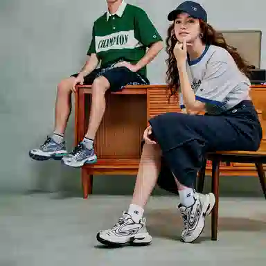 Champion Retro Sports S-wave