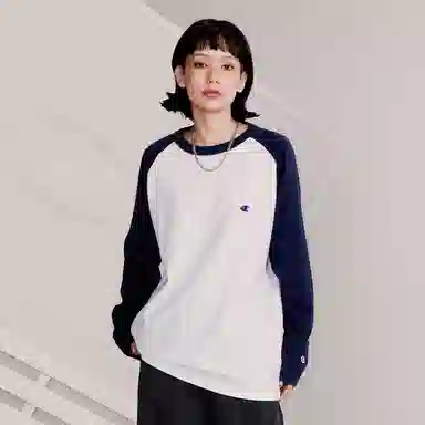 Champion T
